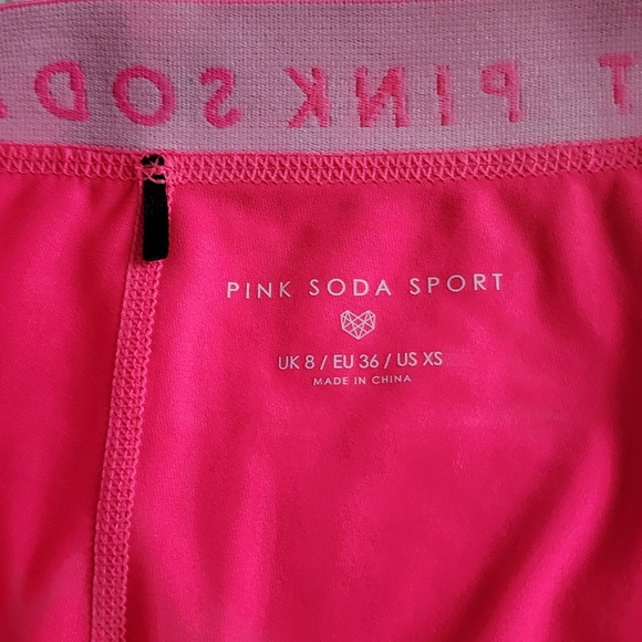 🍒EUC PINK SODA BIKER SHORTS - Picture 6 of 9
